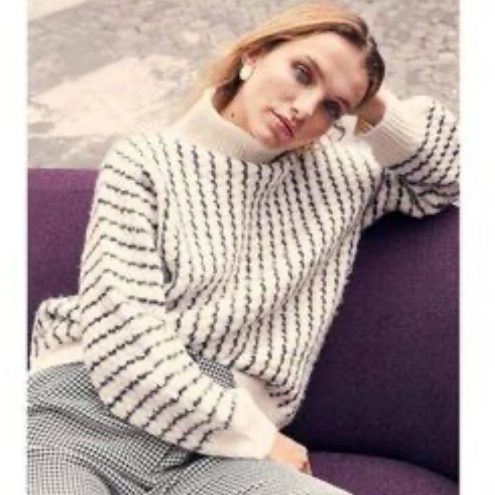 La Maille Frnch Paris White Black Stripes Sweater Cowl Neck Buttons Size Small